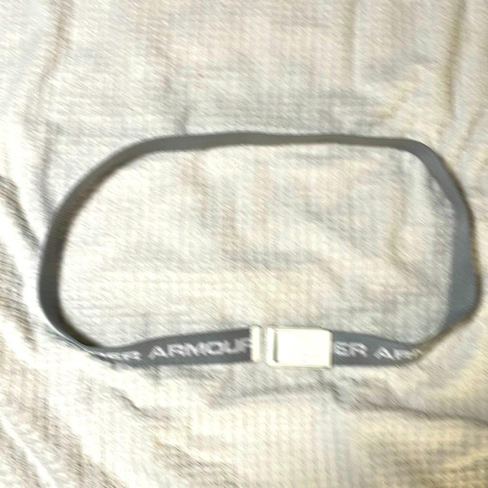 Under Armour belt
